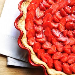 Emile Henry French Ceramic Deep Ruffled Pie Dish