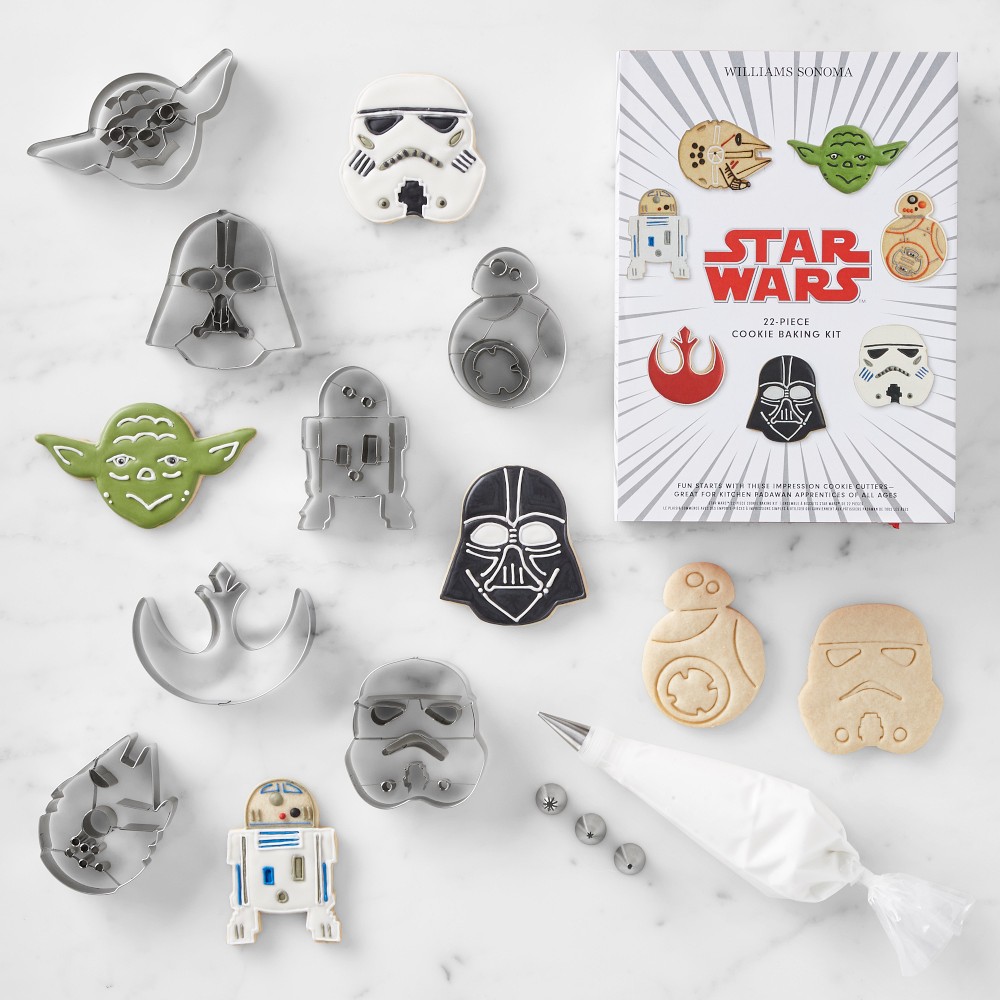 新品williams sonoma スターウォーズ クッキー型　2種類 Star Wars™ Boxed Cookie Kit | Williams Sonoma