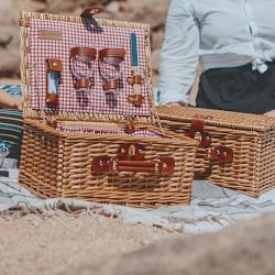Classic Wine &amp; Cheese Picnic Basket