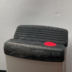 OPEN BOX:Slim Stepstool 3-Step, White