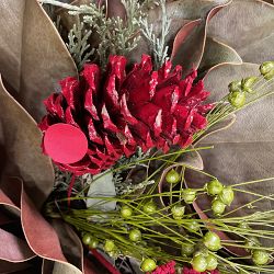 OPEN BOX: English Holiday Estate Wreath, 36"