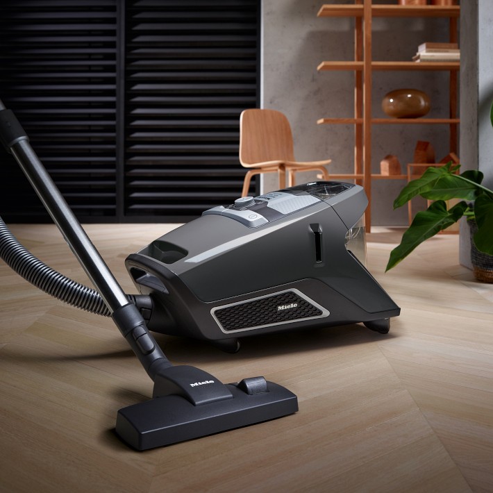 Miele Blizzard CX1 Pure Suction Vacuum | Williams Sonoma