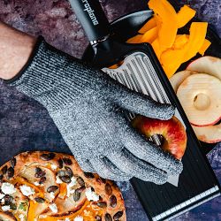 Microplane® Cut Resistant Glove