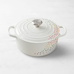 Le Creuset Signature Enameled Cast Iron Round Dutch Oven, 4.5-Qt., L'OVEn