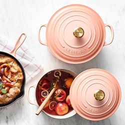 Le Creuset Signature Enameled Cast Iron Round Wide Dutch Oven, 6.75-Qt.