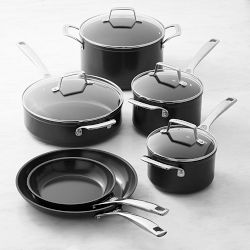 Le Creuset Essential Ceramic Nonstick 10-Piece Cookware Set