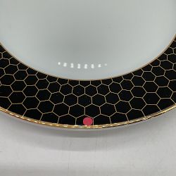 OPEN BOX:Honeycomb Dinner Plates, Set of 4