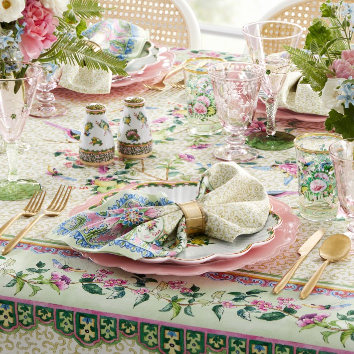 flower.comHERMES フィルジャルダン　デザート皿 4枚セット Famille Rose Tablecloth, Cotton Twill | Williams Sonoma