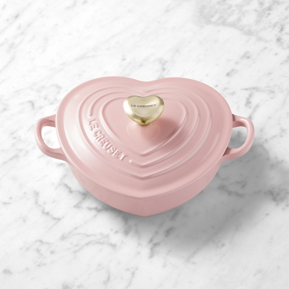 Le Creuset Enameled Cast Iron Shallow Heart Oven, 1.25-Qt. - 1.25-Qt., Chiffon Pink w/ Gold Knob