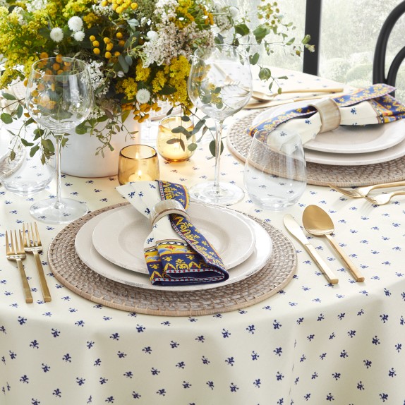 williams sonomaテーブルクロス Honeycomb Tablecloth | Williams Sonoma