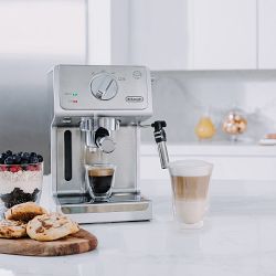 De'Longhi 15 Bar Espresso and Cappuccino Machine | Williams Sonoma