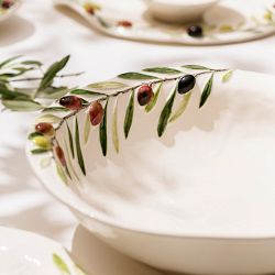 Bordallo Pinheiro Olival Salad Bowl