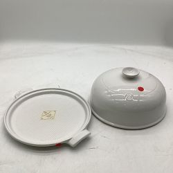 OPEN BOX:Emile Henry French Ceramic Bread Cloche, White