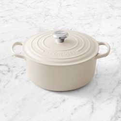Le Creuset Signature Enameled Cast Iron Round Oven, 5.5-Qt., Brioche
