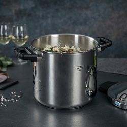 Kuhn Rikon Duromatic Pressure Cooker