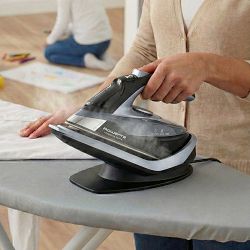 Rowenta Freemove Force Cordless Steam Iron