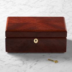Camila Box