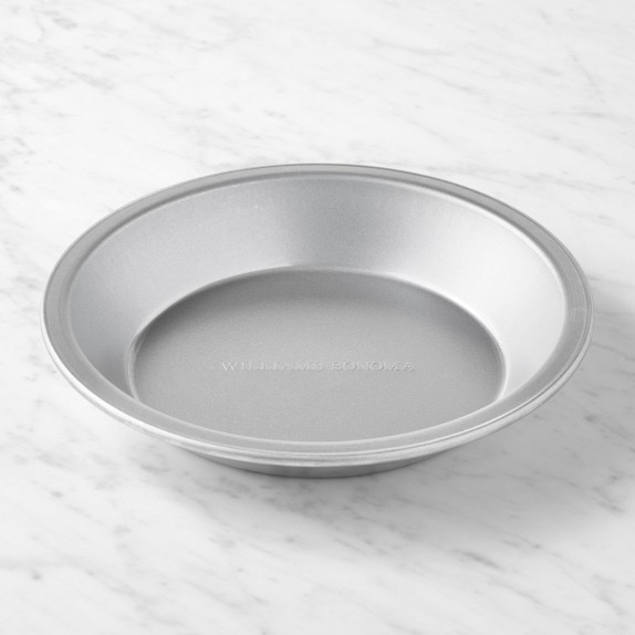 Williams Sonoma Traditionaltouch™ Pie Dish