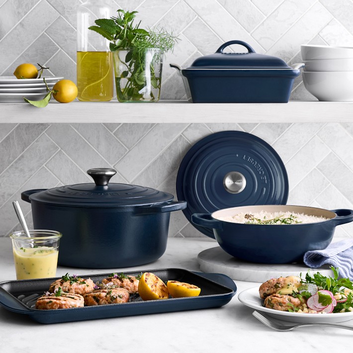 Le Creuset Heritage Stoneware Shallow Square Covered Baking Pan