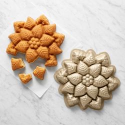 Christmas Nordic Ware | Williams Sonoma