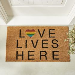 Williams Sonoma Love Lives Here Doormat