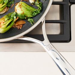 Zwilling Peak Hybrid Ceramic Nonstick Fry Pan with Lid, 10"