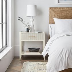 Lewis 1-Drawer Nightstand (26")