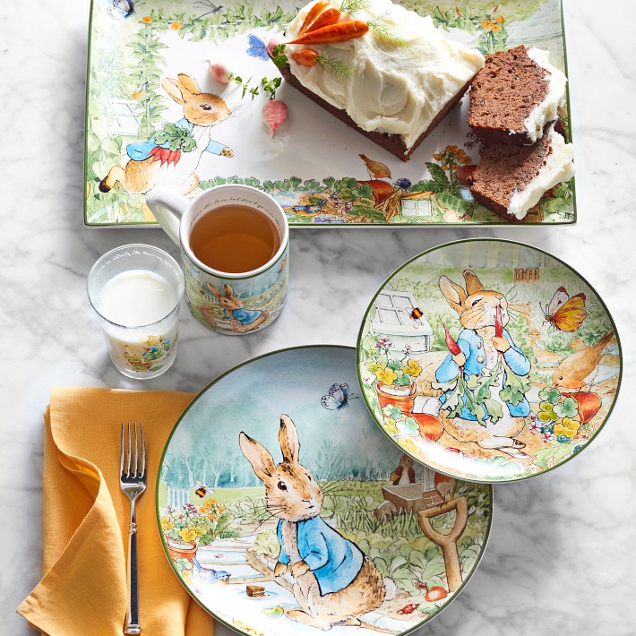  Peter Rabbit プレート 6枚セット Peter Rabbit Dinnerware Collection + Place Setting | Williams Sonoma