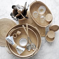 Light Woven Round Tray