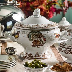 Plymouth Turkey Tureen, 4-Qt. Porcelain | Williams Sonoma