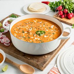 Le Creuset Signature Enameled Cast Iron Round Wide Dutch Oven, 3.5-Qt.
