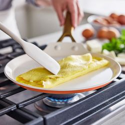 GreenPan™ Reserve Pro Ceramic Nonstick Crepe Pan, 10"