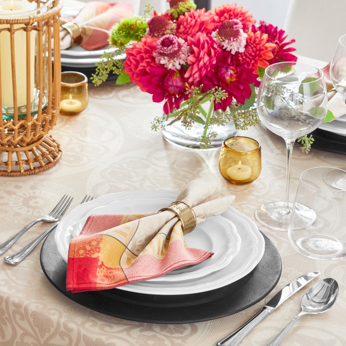 williams sonomaテーブルクロス Jacquard Malta Tablecloth | Williams Sonoma
