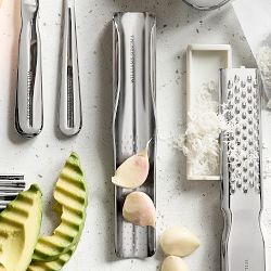 Williams Sonoma Signature Stainless-Steel Fine Rasp Grater