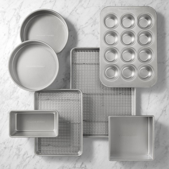 Williams Sonoma Traditionaltouch™ Bakeware, Set of 9