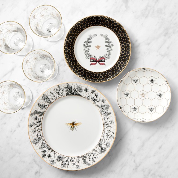 Honeycomb Holiday 16-Piece Dinnerware & Glassware Set