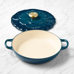 ル・クルーゼ　ウィンザーポット　ラピス Le Creuset Petal Braiser, 2 1/4-Qt. | Williams Sonoma