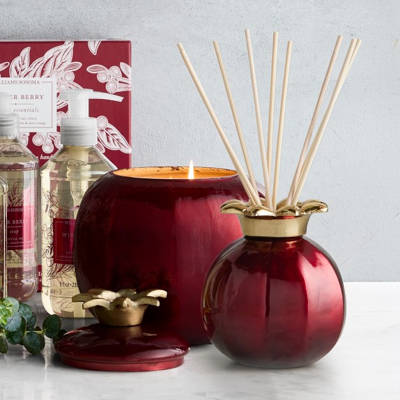 Williams Sonoma Winter Berry Figural Candle | Williams Sonoma