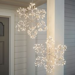 19" Lit Winter Flurry Snowflakes Plug, Set of 2