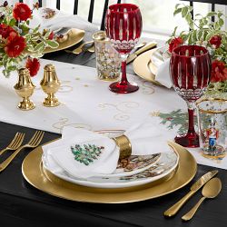 'Twas the Night Before Christmas Embroidered Table Runner