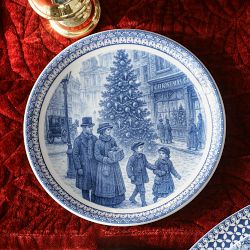 Spode x Williams Sonoma English Floral Holiday Dinnerware Collection