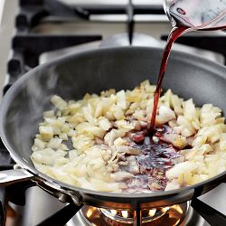 All-Clad D5® Polished Stainless-Steel Pro Nonstick Fry Pan with Lid