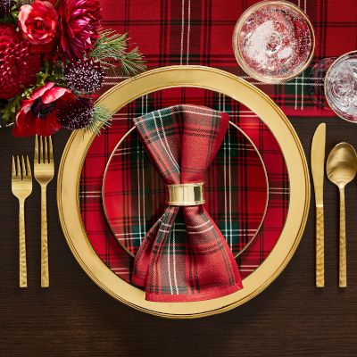 Christmas Dinnerware & Tableware | Williams Sonoma