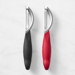 Microplane® Pro Serrated &amp; Straight Peelers, Set of 2